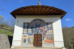 Mănăstirea Cormaia 12