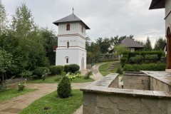 Mănăstirea Cornu 06