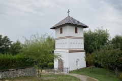 Mănăstirea Cornu 18