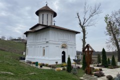 Mănăstirea Coșoteni 16