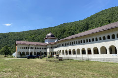Manastirea Coșuștea-Crivelnic , Sf.Cuvios Pahomie 23