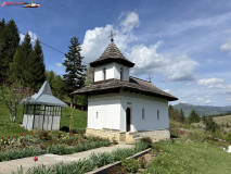 Mănăstirea Pogorârea Sfântului Duh Cotumba aprilie 2024 07