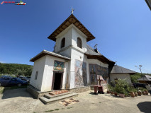 Mănăstirea Cozancea 18