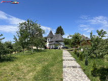 Mănăstirea Cozancea 31
