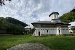 Mănăstirea Crasna 36