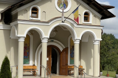 Mănăstirea Cucuiș 27