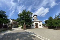 Mănăstirea Dălhăuţi 27
