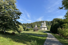 Mănăstirea Dealu Mare 27