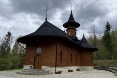 Manastirea Diaconesti 04