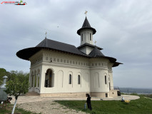 Mănăstirea Duminica Mironosiţelor 10