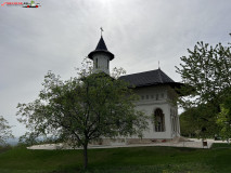 Mănăstirea Duminica Mironosiţelor 13