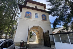 Mănăstirea Durău 02