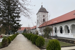 Mănăstirea Ghighiu  09