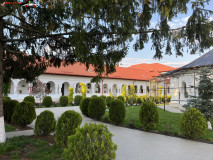Mănăstirea Ghighiu aprilie 2023 15