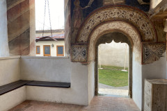 Mănăstirea Gura Motrului 31