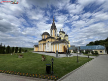 Mănăstirea Hâncu, Republica Moldova 13