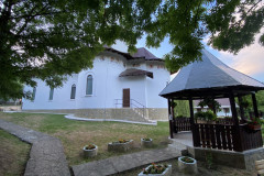 Manastirea Inaltarea Sfintei Cruci Topolog 24