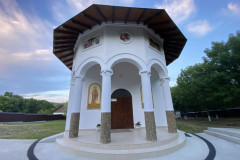 Manastirea Inaltarea Sfintei Cruci Topolog 30