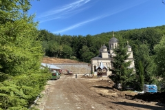 Mănăstirea Izbuc 11