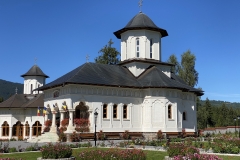 Mănăstirea Izvoru Mureşului 07
