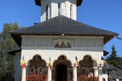 Mănăstirea Izvoru Mureşului 42