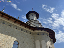 Mânăstirea Măgura Ocnei mai 2024 12