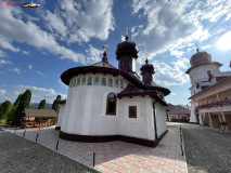Mănăstirea Moișa Boboceni 04