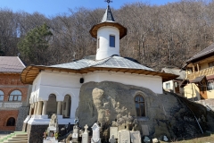 Mănăstirea Nămăiești 17