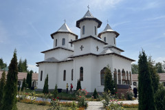 Mănăstirea „Naşterea Maicii Domnului“ de la Făget-Boholţ 07