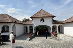 Mănăstirea „Naşterea Maicii Domnului“ de la Făget-Boholţ 23