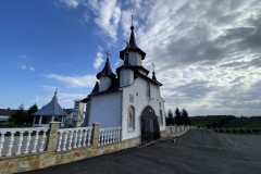 Mănăstirea Nașterea Sfântului Ioan Botezătorul Ivanesti 04