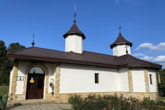 Mănăstirea Nașterea Sfântului Ioan Botezătorul Ivanesti 38