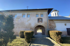 Mănăstirea Nucet 76