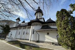 Manastirea ortodoxă pe stil vechi - Sf. Treime Galați 33