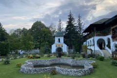 Mănăstirea Ostrov 15
