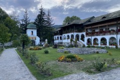 Mănăstirea Ostrov 37