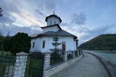 Mănăstirea Ostrov 40