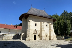 Mănăstirea Pângărați 07