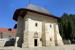 Mănăstirea Pângărați 11