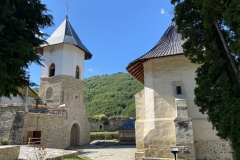 Mănăstirea Pângărați 49