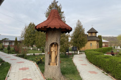 Mănăstirea Parincea 31