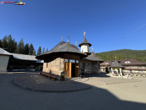 Mănăstirea Petru Vodă mai 2024 07