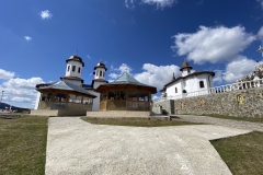 Mănăstirea Piatra Tăieturii 09