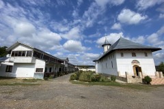 Mănăstirea Plopana 03