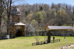 Mănăstirea Poiana Mărului 43