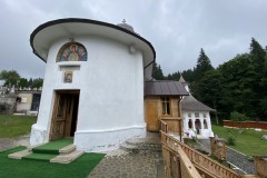 Mănăstirea Predeal 28