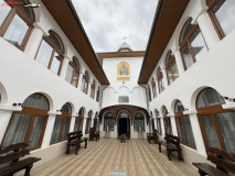 Mănăstirea Rătești aprilie 2024  05