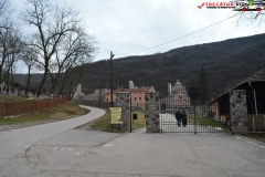 Manastirea Ravanica serbia 12