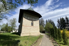 Mănăstirea Războieni 11