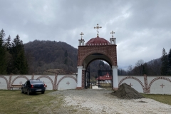 Mănăstirea Runcu 01